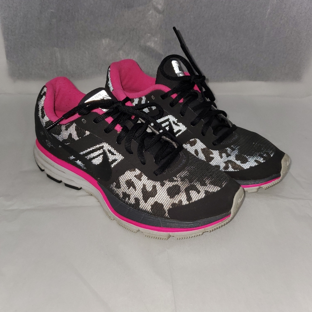 NIKE Womens Air